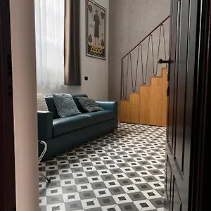 https://asso14-modern-mini-loft.it-lombardy.com